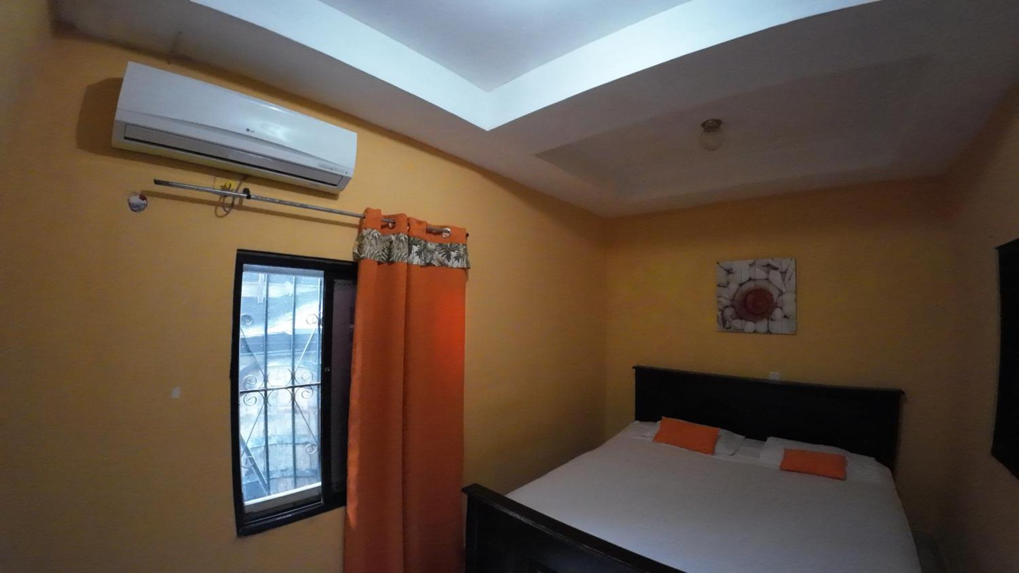 בוקס דל טורו Cataleya Hostel מראה חיצוני תמונה